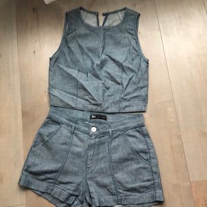 Jean short and crop tip combo